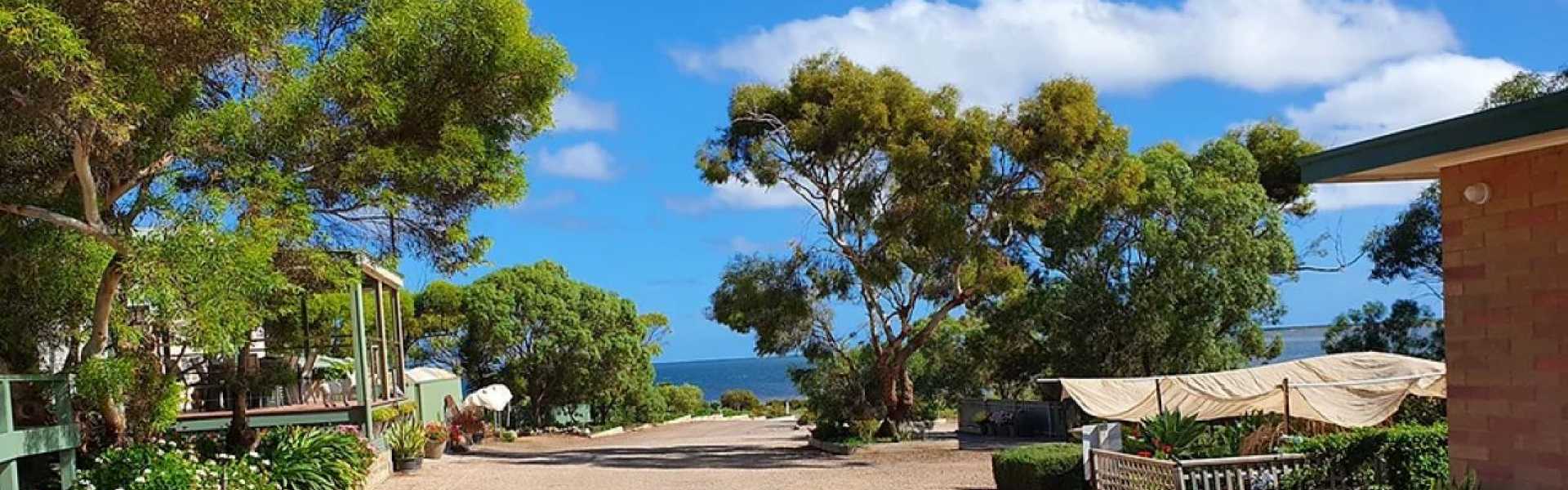 Kui Parks, Harbour View Caravan Park, Harbour View