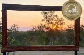 Kui Parks, Mount Larcom Tourist Park, Frame Gold Award