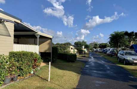 Oakwood Caravan Park