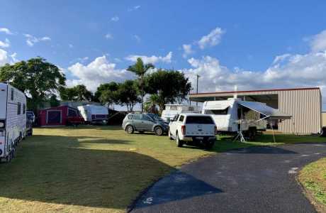 Oakwood Caravan Park