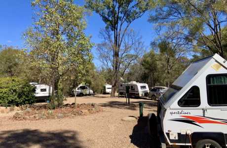 Sapphire Caravan & Cabin Park