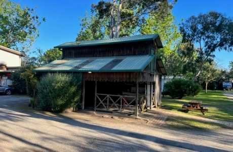 Kui Parks, Cowes, Beach Park Tourist Caravan Park, Camp Kitchen