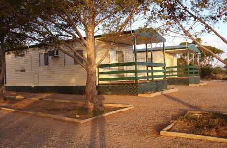 Kui Parks, Harbour View Caravan Park, Cabins