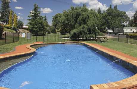 Kui Parks, Inverell Caravan Park, Pool