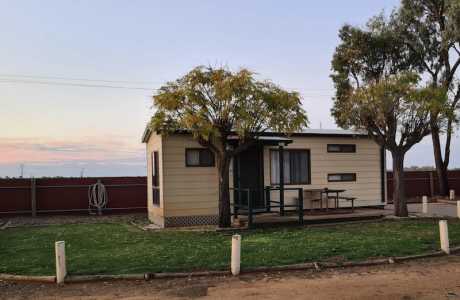 Kui Parks Cobdogla Station Caravan Park