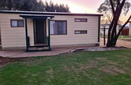 Kui Parks Cobdogla Station Caravan Park