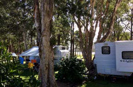 Kui Parks, Diamond Waters Caravan Park, Dunbogan, Caravan Sites