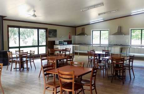 Kui Parks, Khancoban Lakeside Caravan Park, Camp Kitchen