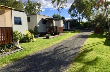 Kui Parks, Mount Larcom Tourist Park, Cabins