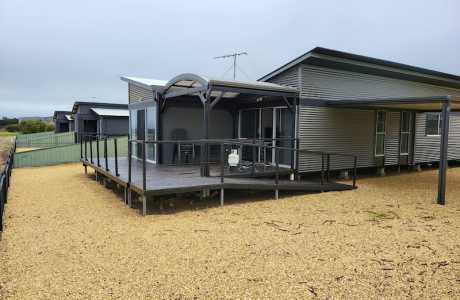 Kui Parks Waterfront Holiday Park Tailem Bend SA